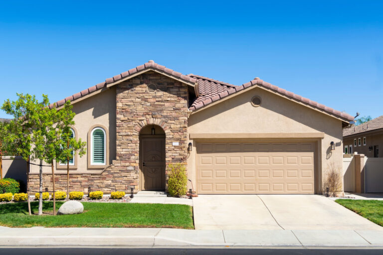 Garage door installation and replacement in Carrollton, TX